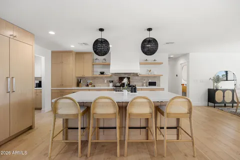 $2,050,000 | 4323 East Whitton Avenue, Phoenix, AZ 85018