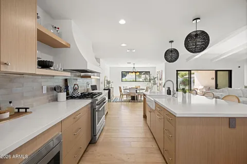 $2,050,000 | 4323 East Whitton Avenue, Phoenix, AZ 85018