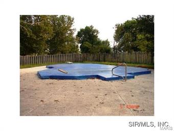 3769 Wanda Road Edwardsville, IL 62025 - Photo 2 of 22