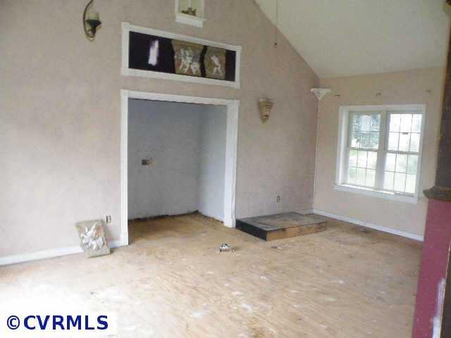 10680 West Providence Road Richmond, VA 23236 - Photo 2 of 5 Other - Living room