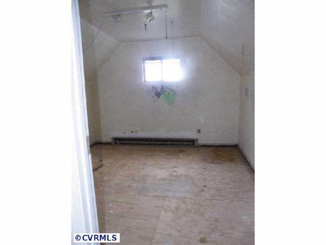 10680 West Providence Road Richmond, VA 23236 - Photo 5 of 5 Other - 2nd floor bedroom