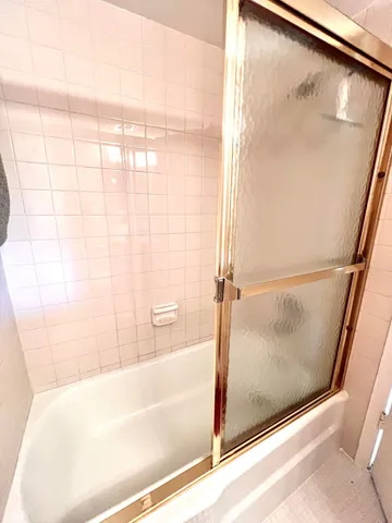 $240,000 | 231 East Lantana Road, Unit 202, Lantana, FL 33462