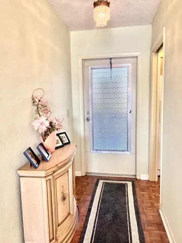 $240,000 | 231 East Lantana Road, Unit 202, Lantana, FL 33462