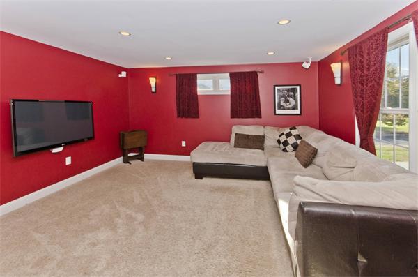 12 Azalea Drive Andover, MA 01810 - Photo 11 of 22 Gallery Image 11