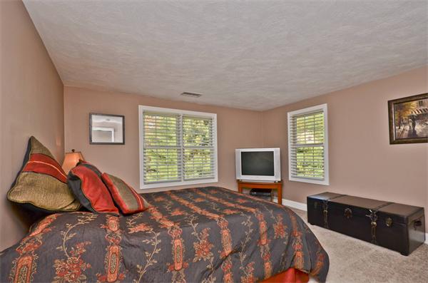 12 Azalea Drive Andover, MA 01810 - Photo 16 of 22 Gallery Image 16