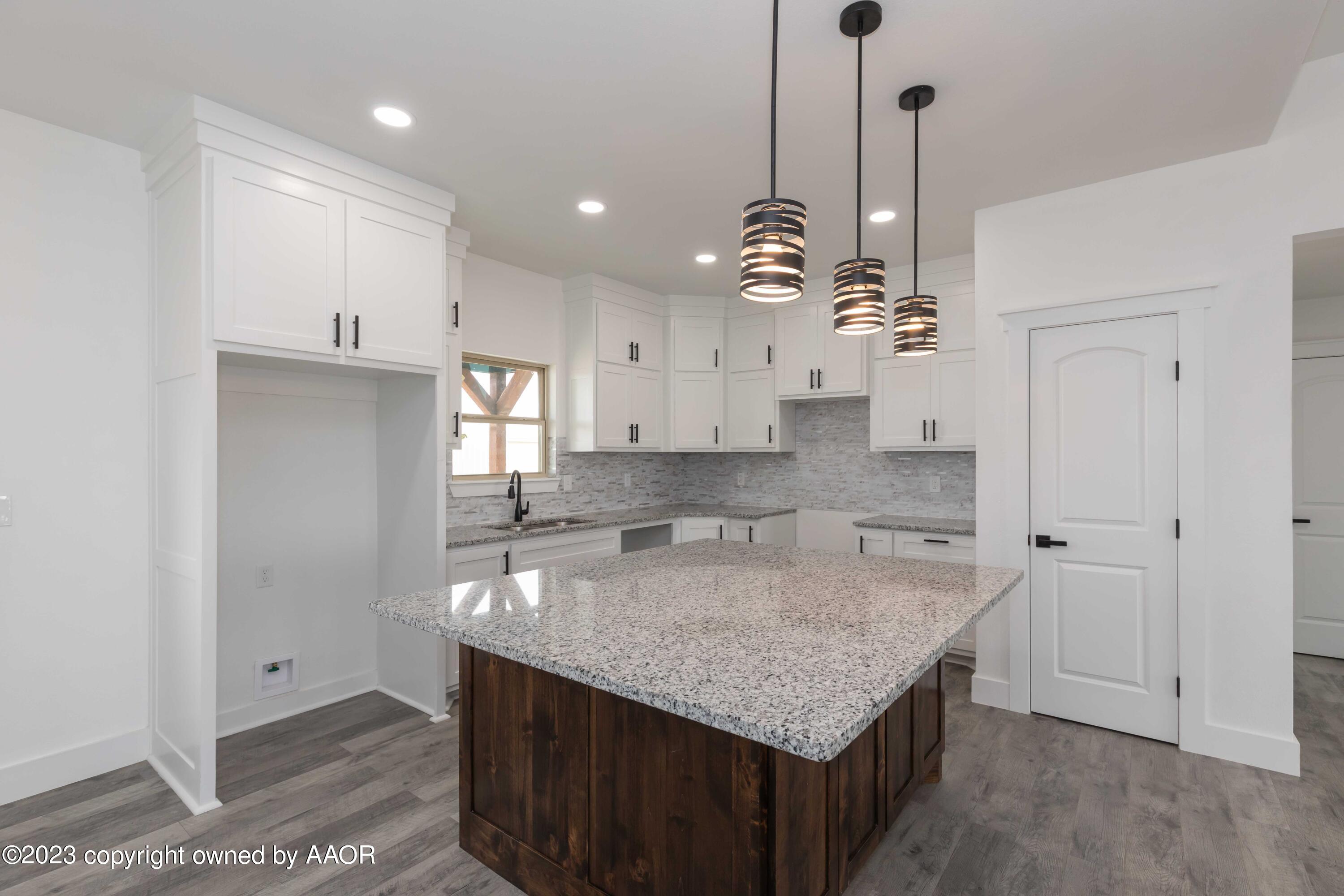 11701 Elk Road Amarillo, TX 79118 - Photo 12 of 39 KITCHEN VIEW 2