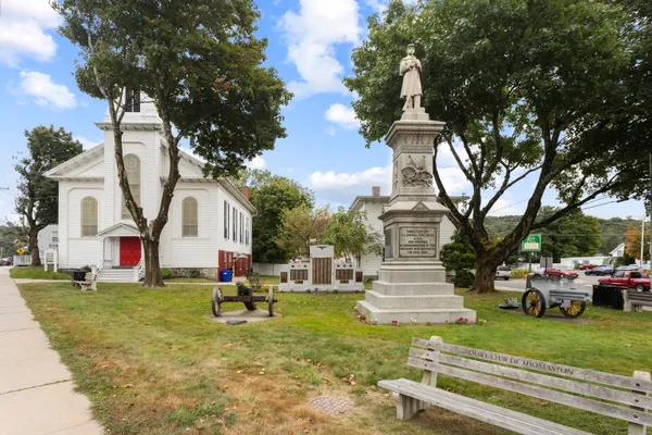 $1,300 | 36 Main Street, Unit G, Thomaston, CT 06787