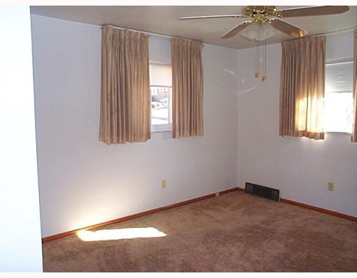 205 Erwin Place McKees Rocks, PA 15136 - Photo 8 of 12 Other.