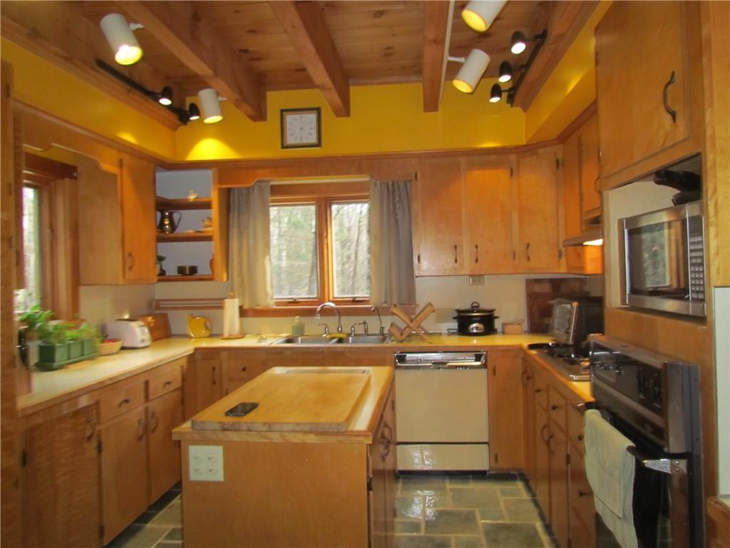 105 Orchard Road Cumberland Center, ME 04021 - Photo 2 of 12 Kitchen