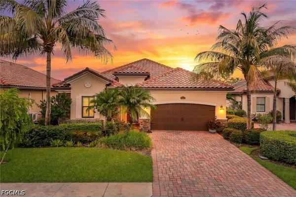 $674,900 | 12643 Kinross Lane, Naples, FL 34120