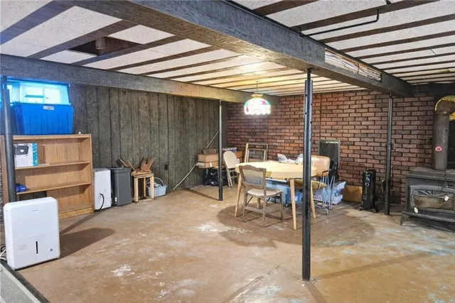 $194,500 | 12 Chenango Avenue, Sherburne, NY 13460