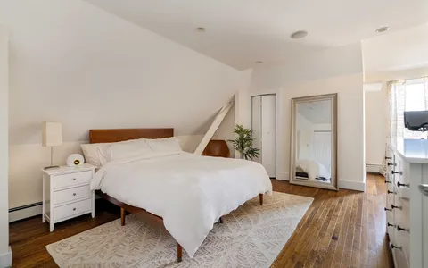 $665,000 | 130 Massachusetts Avenue, Unit 6, Arlington, MA 02474