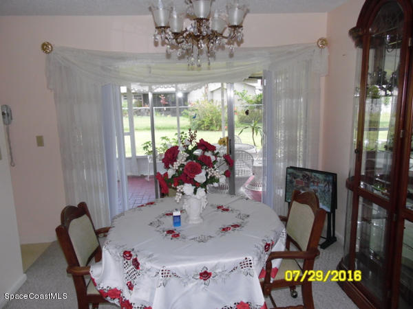 1940 Tallpalm Road Melbourne, FL 32935 - Photo 5 of 22 Dining Room