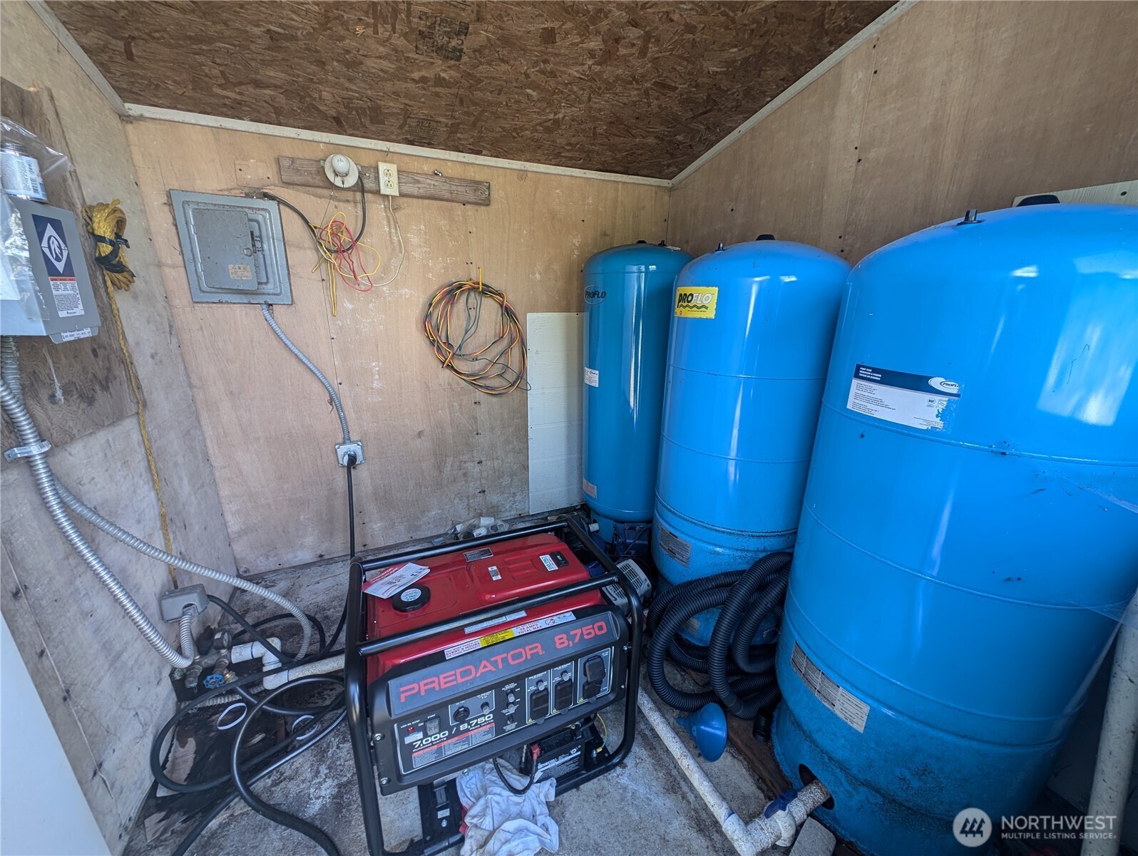 235 Delta Wing Drive Forks, WA 98331 - Photo 5 of 40 a view of a room with gym equipment