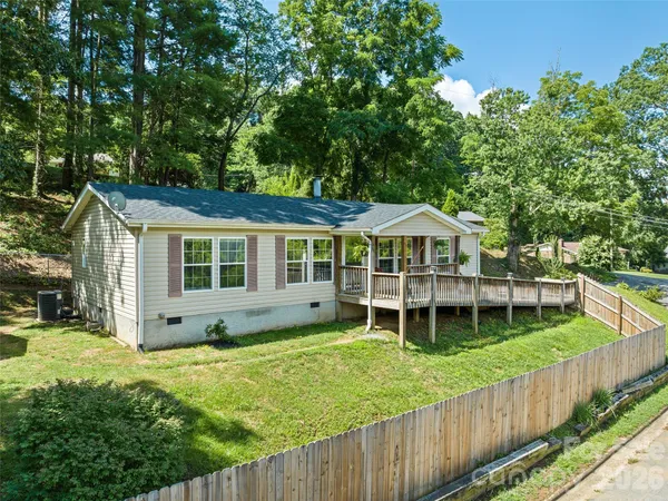$310,000 | 26 Cedar Street, Canton, NC 28716