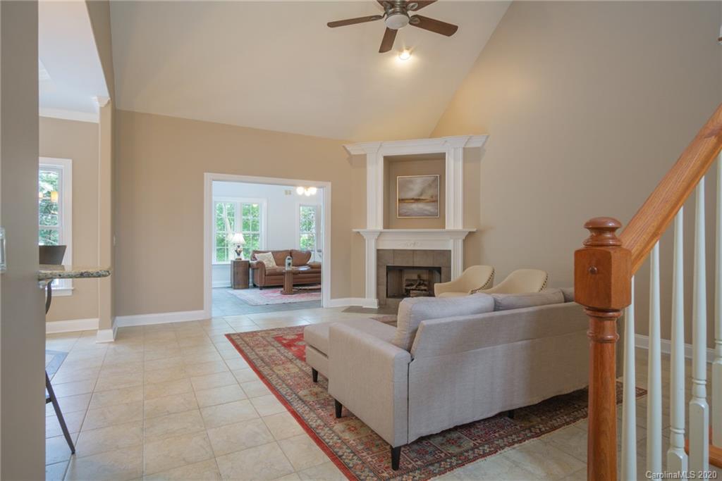 11032 Cattail Bluff Tega Cay, SC 29708 - Photo 13 of 43 Gallery Image 13