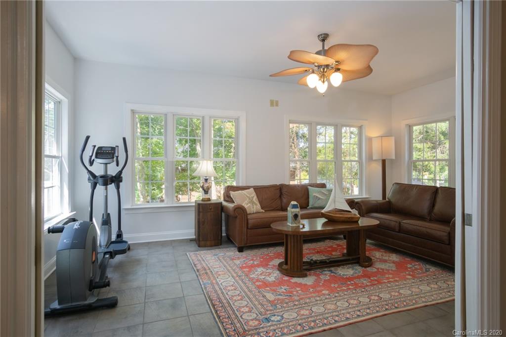 11032 Cattail Bluff Tega Cay, SC 29708 - Photo 15 of 43 Gallery Image 15