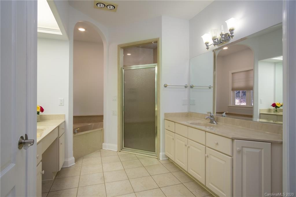 11032 Cattail Bluff Tega Cay, SC 29708 - Photo 27 of 43 Gallery Image 27