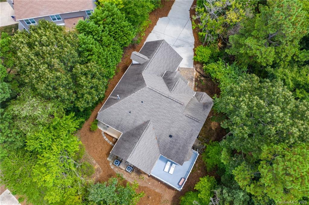 11032 Cattail Bluff Tega Cay, SC 29708 - Photo 34 of 43 Gallery Image 34