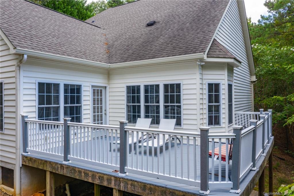 11032 Cattail Bluff Tega Cay, SC 29708 - Photo 40 of 43 Gallery Image 40