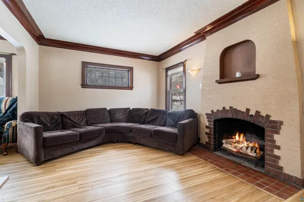 $314,900 | 627 North 20th Avenue East, Duluth, MN 55812