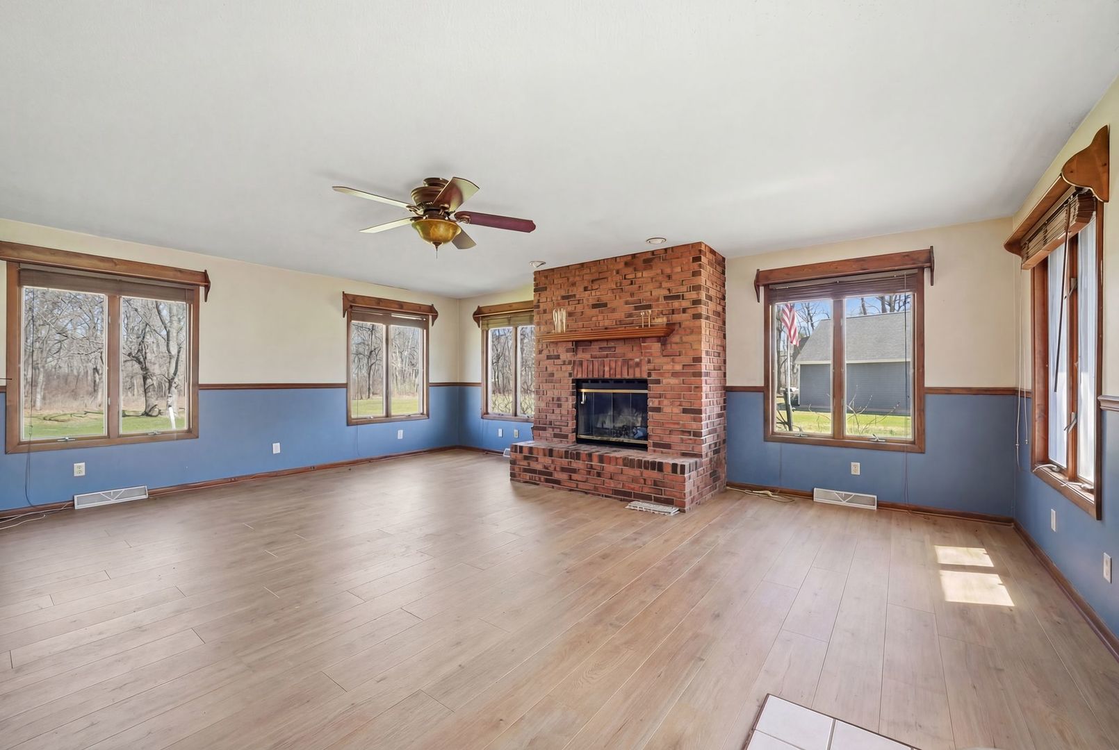 2594 East 1069th Road Oglesby, IL 61348 - Photo 23 of 48