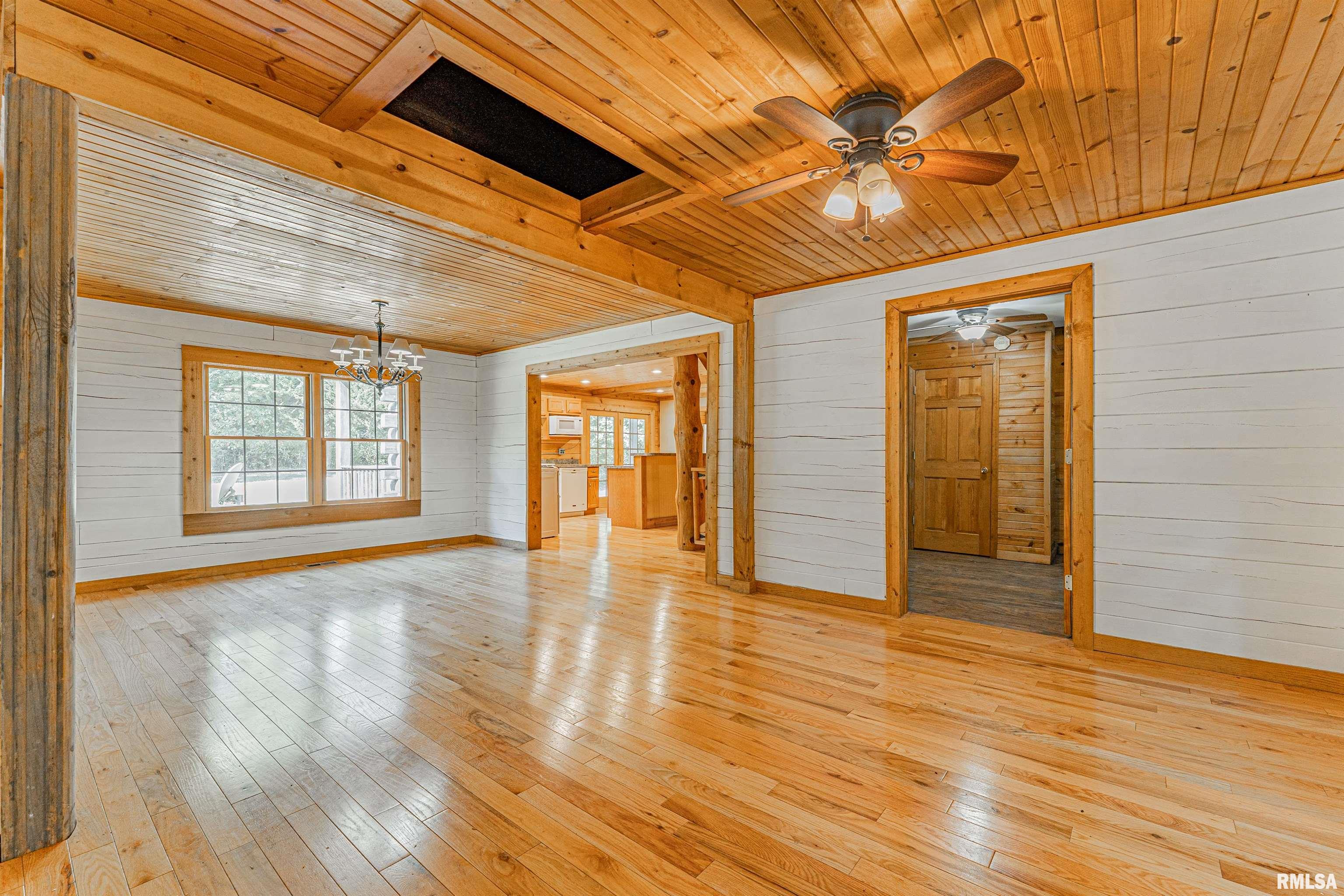 759 400 North Winchester, IL 62694 - Photo 15 of 38