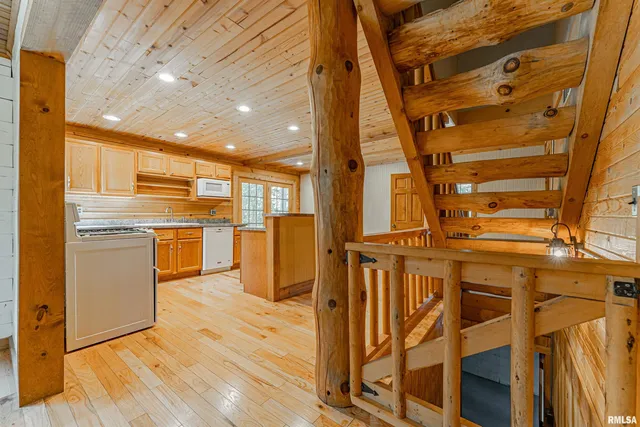 $399,900 | 759 400 North, Winchester, IL 62694