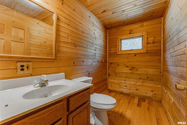 $399,900 | 759 400 North, Winchester, IL 62694