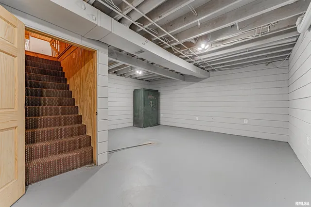 $399,900 | 759 400 North, Winchester, IL 62694