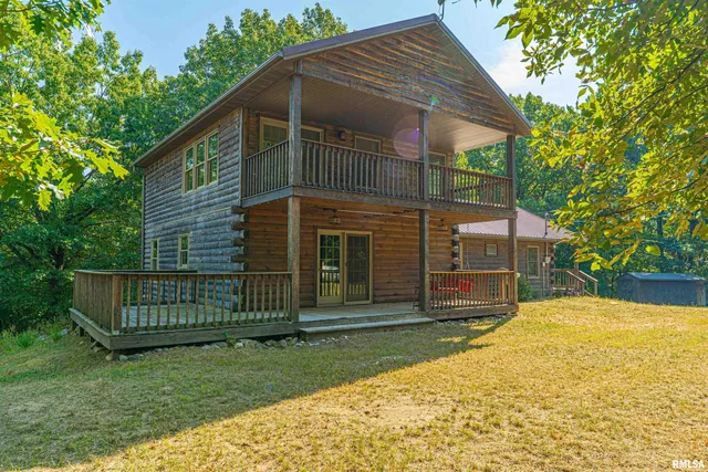 $399,900 | 759 400 North, Winchester, IL 62694