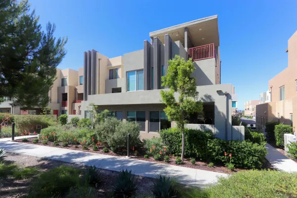 $1,499,000 | 126 Cadence, Irvine, CA 92618