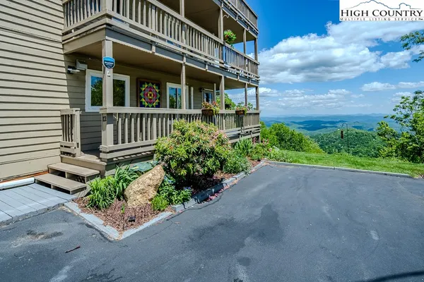 $699,900 | 5970 Blowing Rock Boulevard, Unit 12, Lenoir, NC 28645