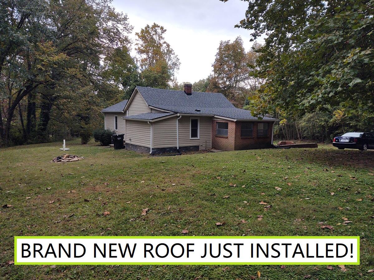 712 Lee Road Salem, VA 24153 - Photo 23 of 30 712 Lee Rd 10.12.22