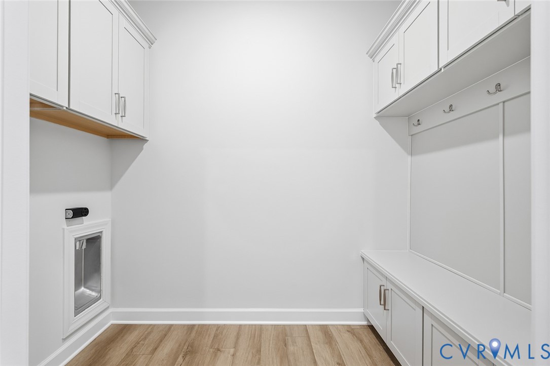19018 Palisades Ridge Moseley, VA 23120 - Photo 15 of 37 a view of an empty walk in closet
