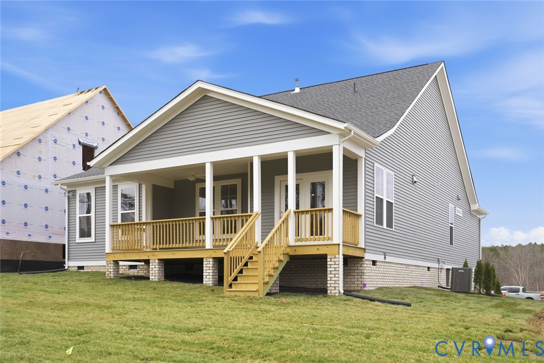 19018 Palisades Ridge Moseley, VA 23120 - Photo 22 of 37 a view of a house with a yard