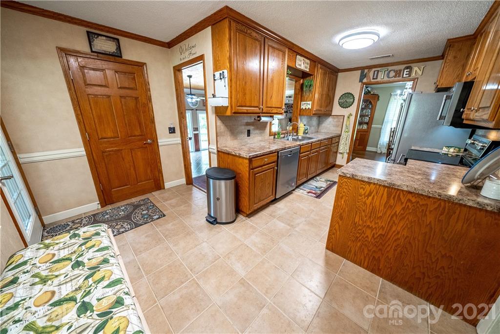 645 South Oak Ridge Road Oakboro, NC 28129 - Photo 16 of 37 Gallery Image 16