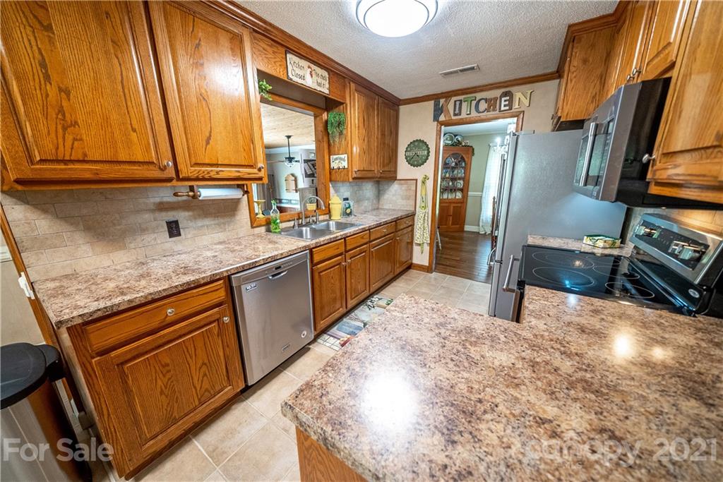 645 South Oak Ridge Road Oakboro, NC 28129 - Photo 17 of 37 Gallery Image 17
