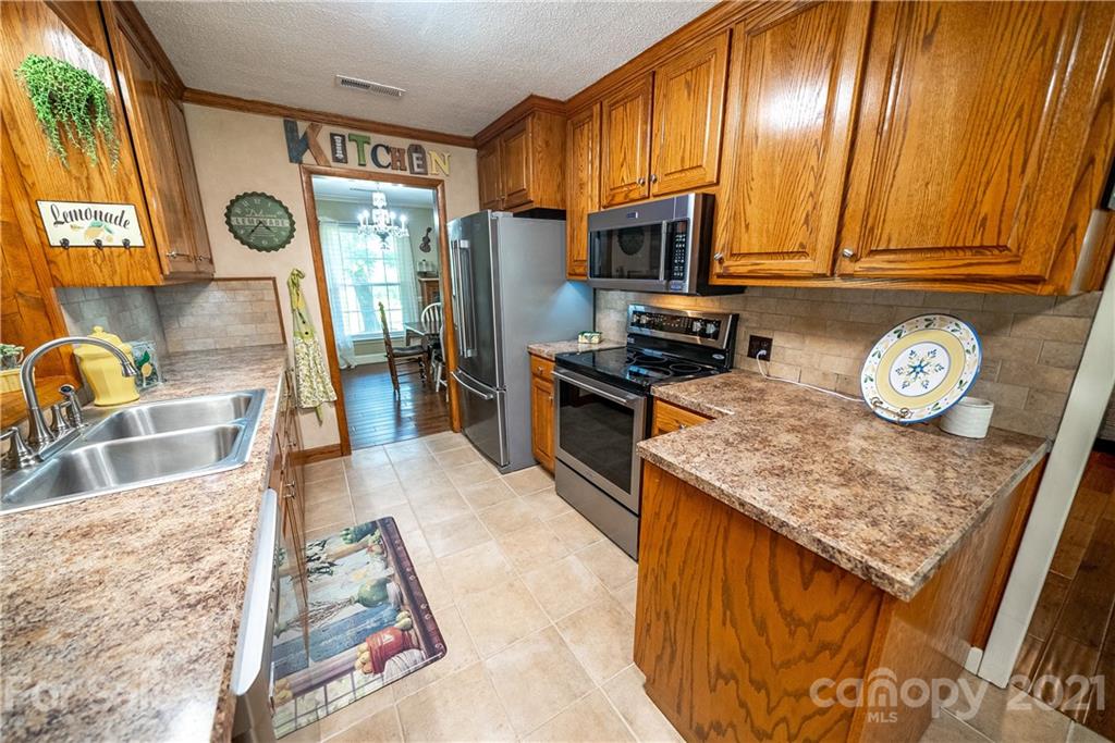 645 South Oak Ridge Road Oakboro, NC 28129 - Photo 18 of 37 Gallery Image 18