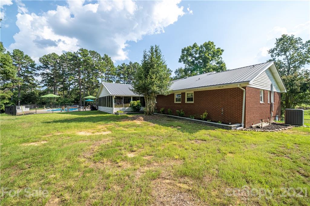 645 South Oak Ridge Road Oakboro, NC 28129 - Photo 6 of 37 Gallery Image 6