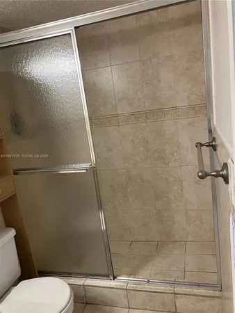 $2,250 | 16919 North Bay Road, Unit 210, Sunny Isles Beach, FL 33160