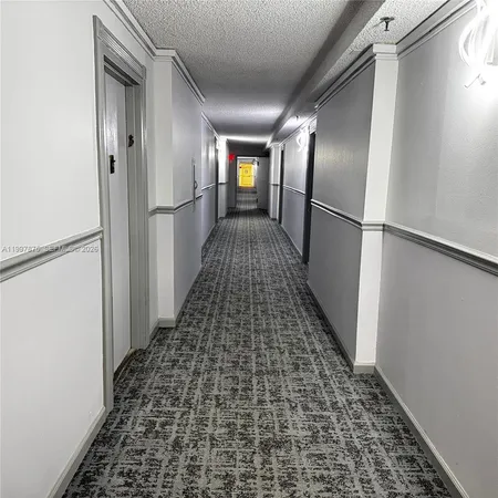 $2,250 | 16919 North Bay Road, Unit 210, Sunny Isles Beach, FL 33160