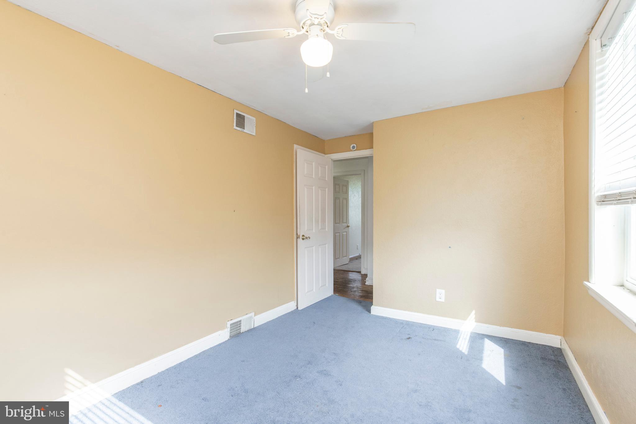 330 Rively Avenue Darby, PA 19023 - Photo 22 of 43 Gallery Image 22