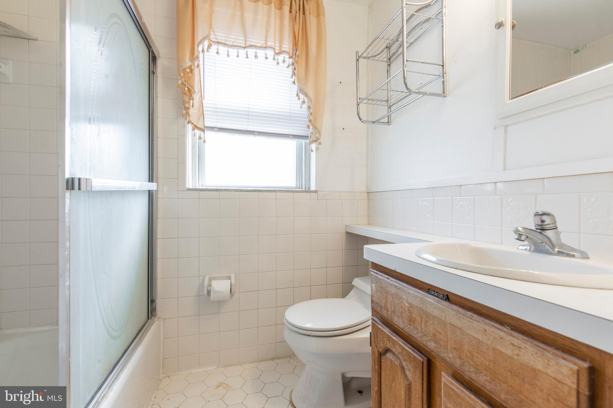 330 Rively Avenue Darby, PA 19023 - Photo 27 of 43 Gallery Image 27