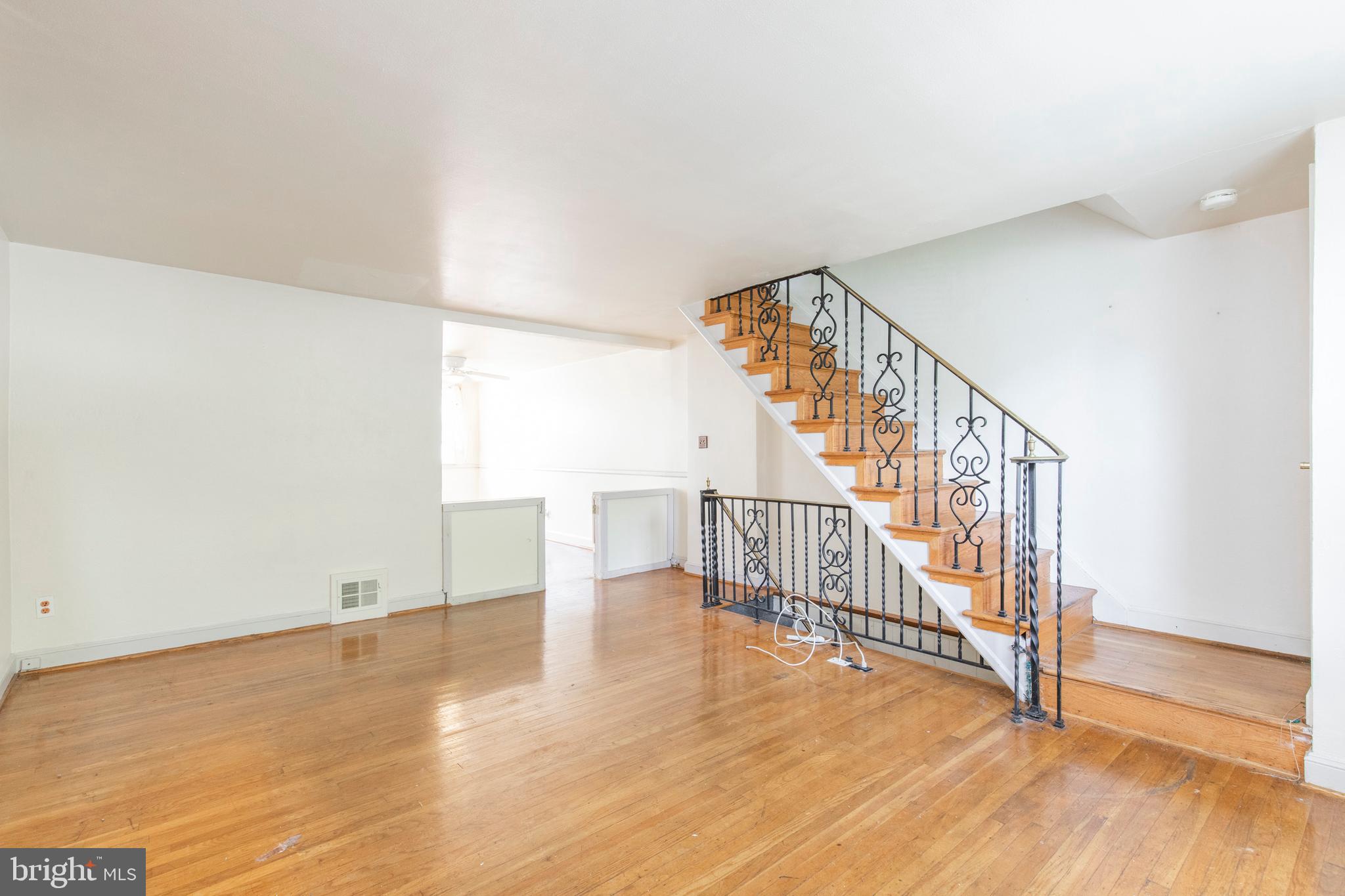 330 Rively Avenue Darby, PA 19023 - Photo 7 of 43 Gallery Image 7