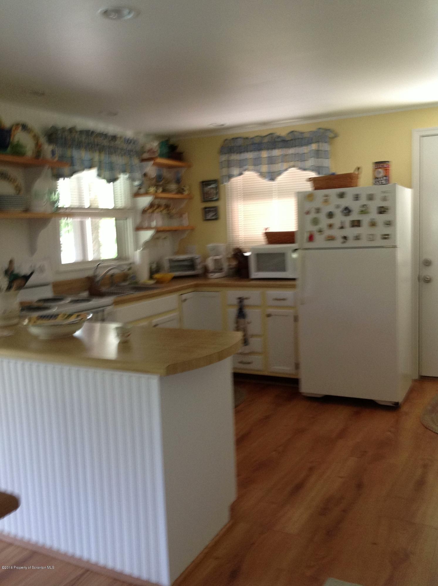 193 Crescent Lake Road Meshoppen, PA 18630 - Photo 17 of 33 Kitchen