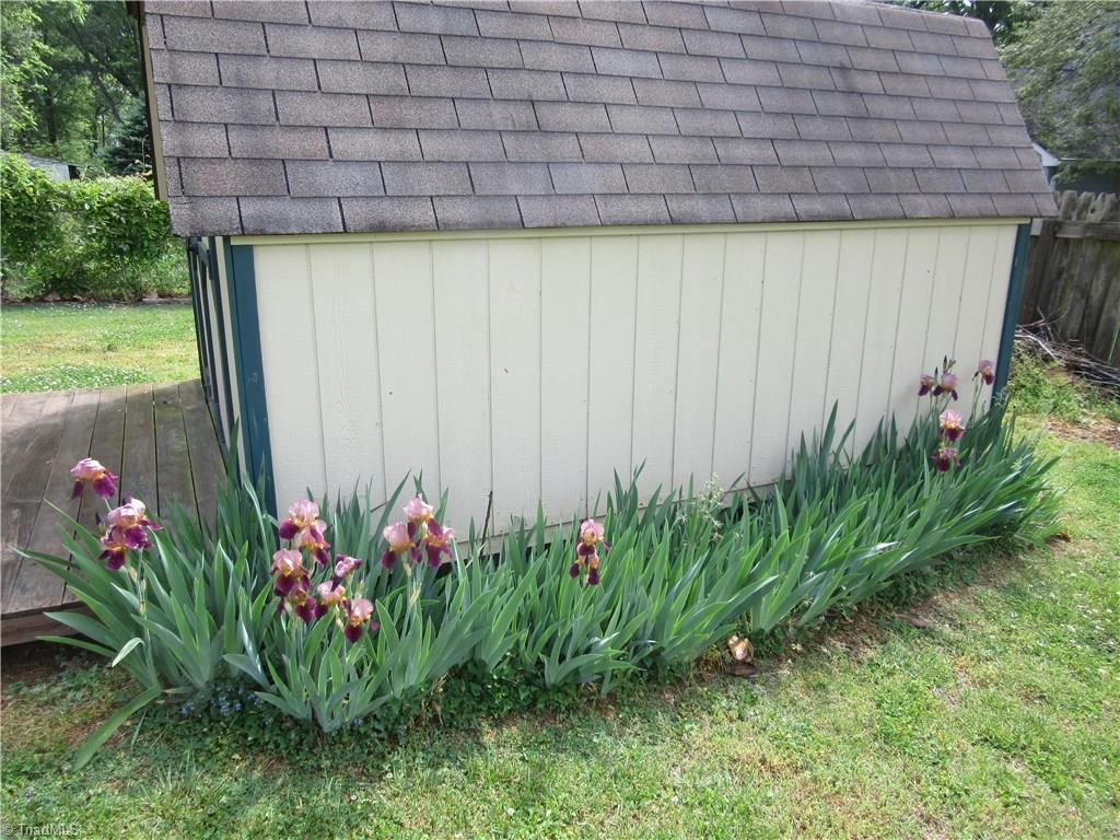 128 Raintree Road Advance, NC 27006 - Photo 16 of 29 Gallery Image 16