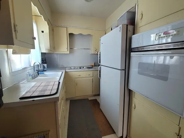 $349,000 | 14 Cliveden Avenue, Somers Point, NJ 08244