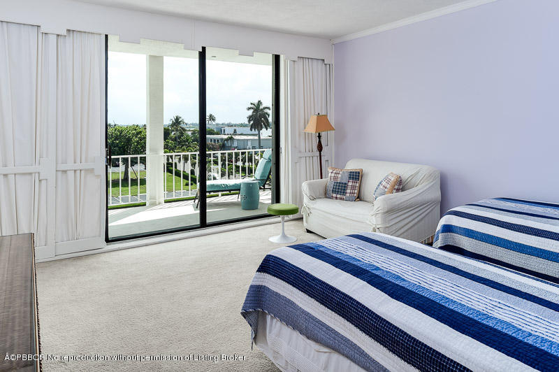 2155 Ibis Isle Road, Unit 17 Palm Beach, FL 33480 - Photo 11 of 11 2155 Ibis Isle 17 - MLS-9.jpg