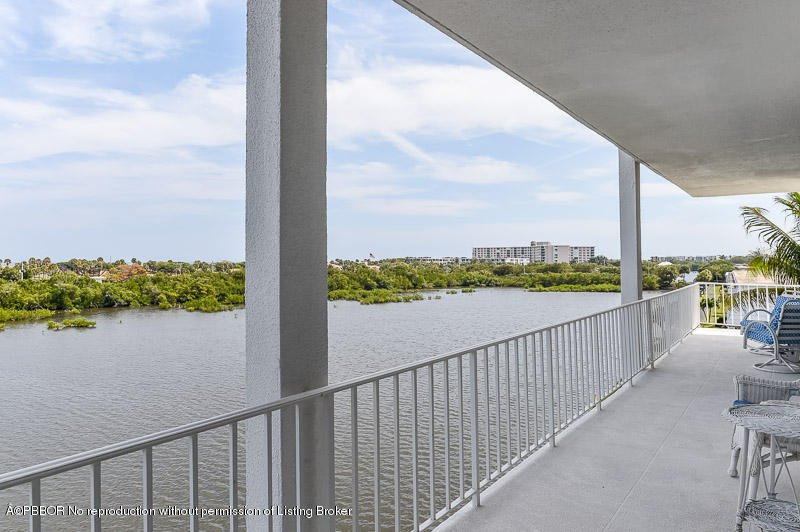 2155 Ibis Isle Road, Unit 17 Palm Beach, FL 33480 - Photo 3 of 11 2155 Ibis Isle 17 - MLS-2.jpg